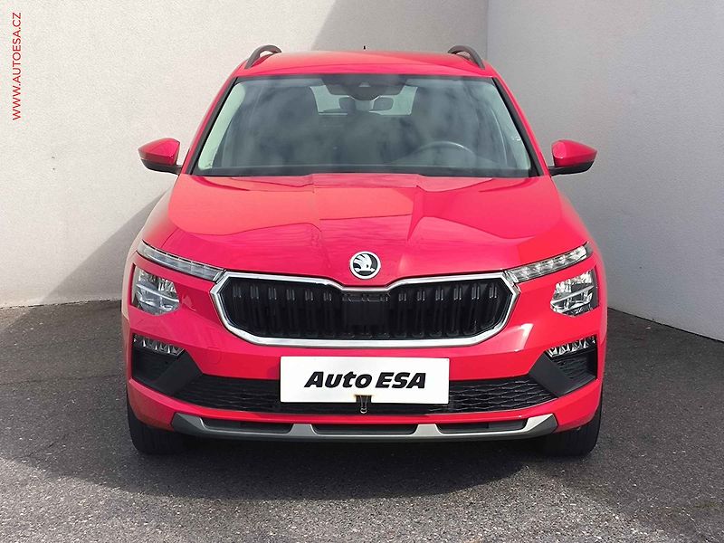 Škoda Kamiq (2024) 1.0 TSi, Selection, DSG - fotka 2 z 24