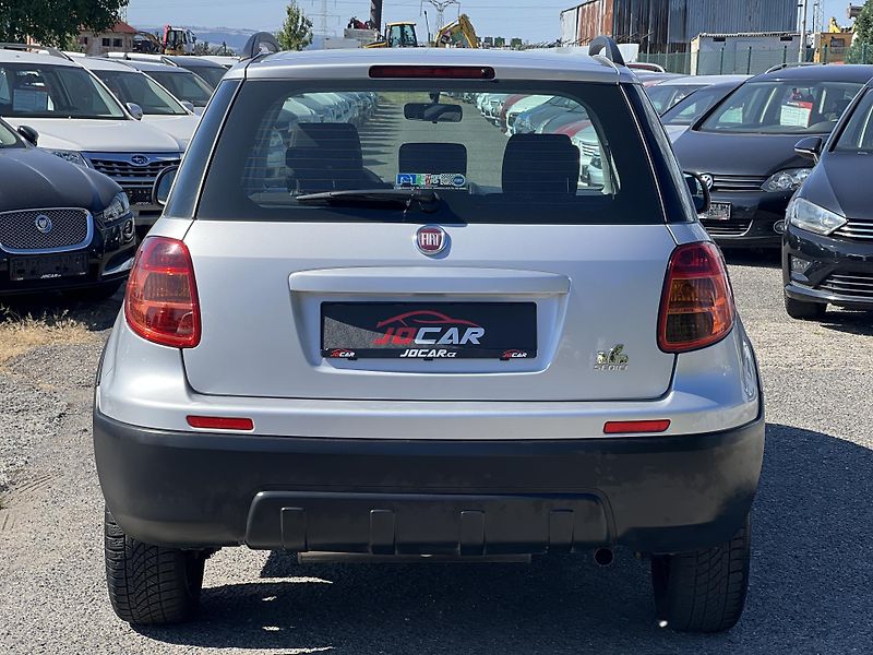 Fiat Sedici 1.6i 16v 4x4 ABS KLIMATIZACE  - fotka 6 z 36