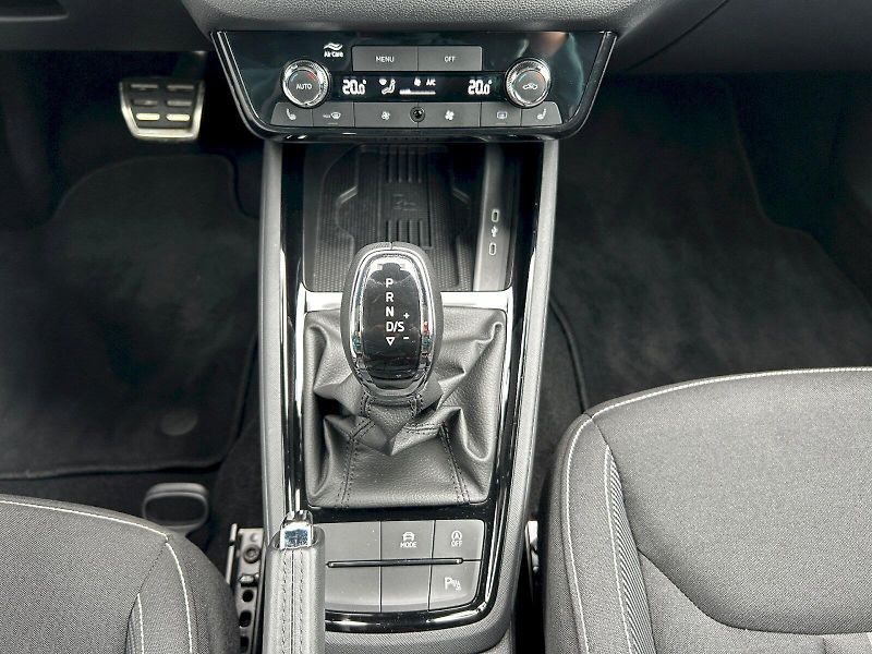Škoda Kamiq (2024) 1.0 TSI 85kW DSG Monte Carlo - fotka 23 z 35
