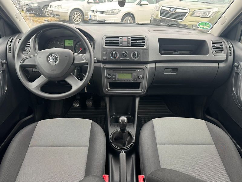 Škoda Fabia (2013) 1,2 HTP 51 KW KM STK 1. MAJ. - fotka 22 z 49