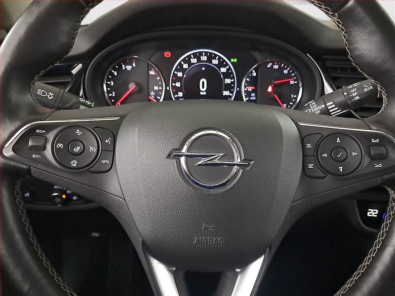 Opel Insignia (2018) 2.0 CDTI, Serv.kniha, Kůže - fotka 20 z 22