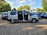 Citroën Berlingo 1,5 HDI,XL,7míst,navi,tažné - náhled 20