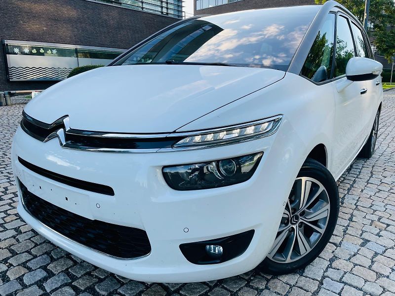Citroën Grand C4 Picasso 2.0HDi MANUÁL KAMERA TAŽNÉ - fotka 2 z 48