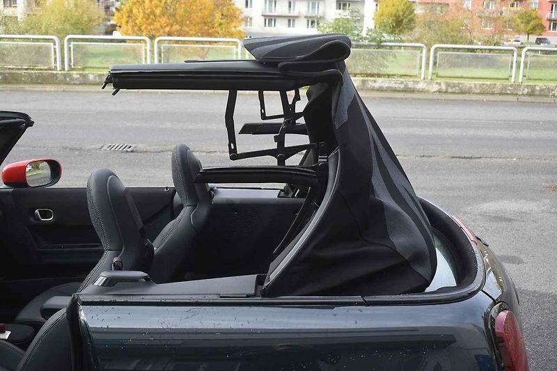 Mini Cabrio JWC v testu