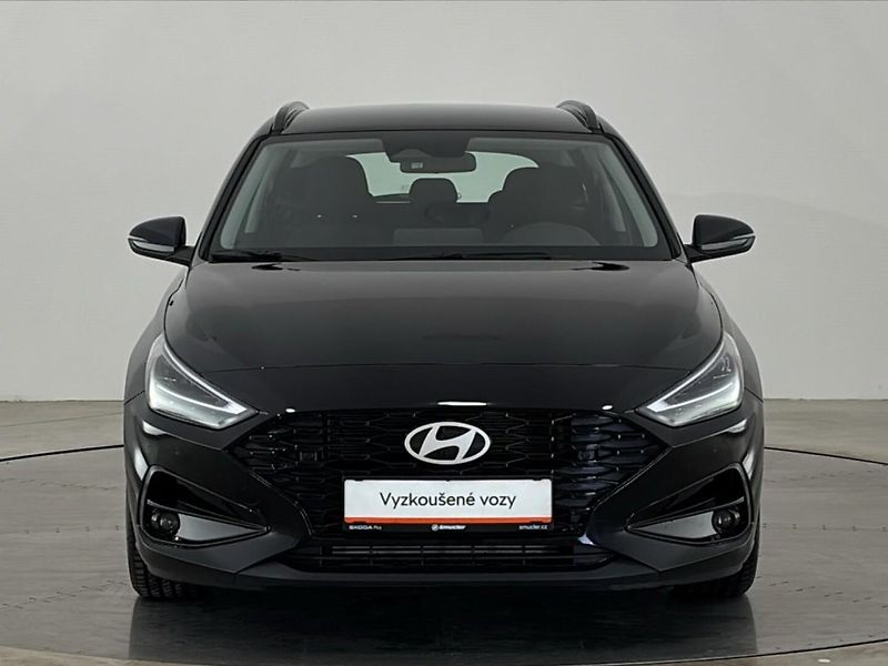Hyundai i30 Smart DCT - fotka 4 z 26