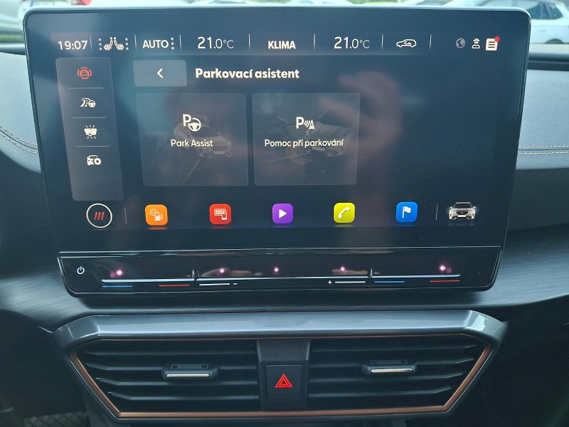 Cupra Formentor (2024) DSG 1,5TSi 110kW - fotka 23 z 35