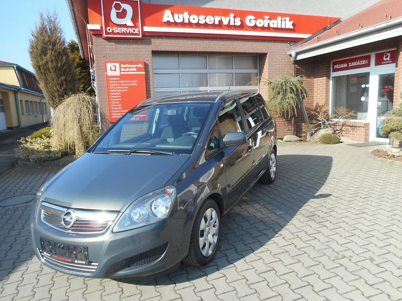 Opel Zafira (2014) 1,8 16v TEMPOMAT, KLIMA,7-míst - fotka 1 z 28