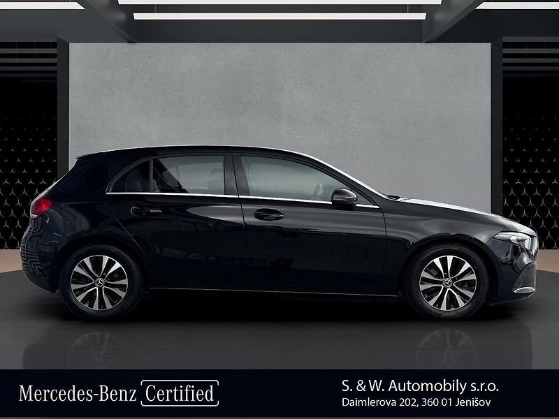 Mercedes-Benz Třídy A 180d - fotka 4 z 37