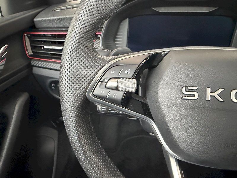 Škoda Scala (2025) Monte Carlo 1.5 TSI / 110 kW D - fotka 10 z 29