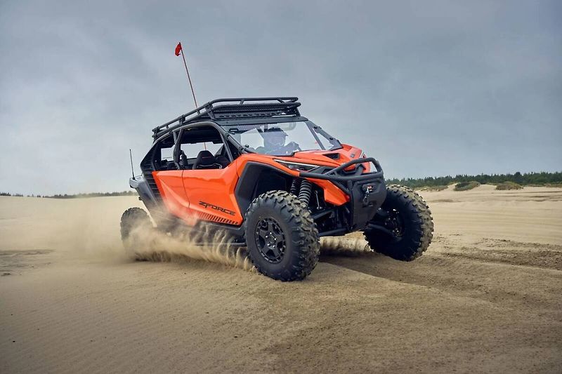 CFMOTO (2026) Gladiator Z10 Turbo XL - fotka 1 z 12