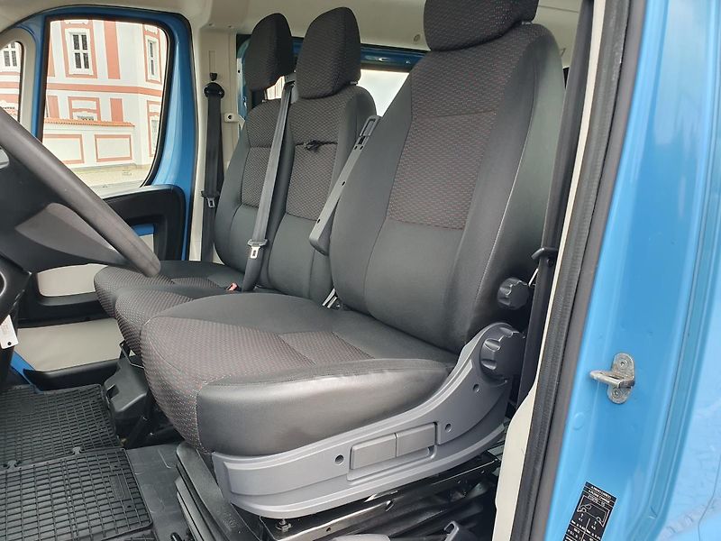 Peugeot Boxer (2016) 120kw, 9 míst, DPH,  SPLÁTKY  - fotka 12 z 26