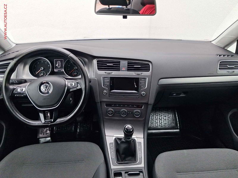 Volkswagen Golf (2012) 1.4 TSi VII, Comfortline - fotka 8 z 17