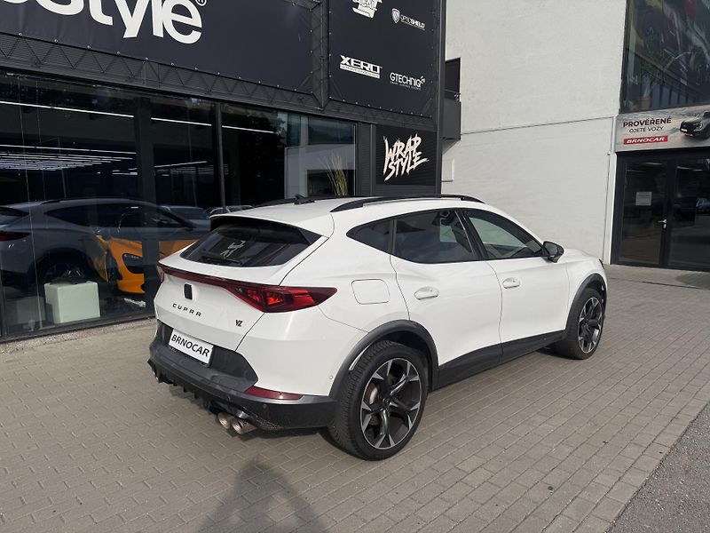 Cupra Formentor VZ 2.0TSI 4x4 DSG AKRAPOVIČ - fotka 7 z 11