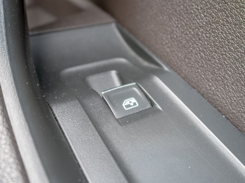 Škoda Superb (2017) 12/17 ČR 2.0TDI–LAURIN KLEMENT - fotka 35 z 59