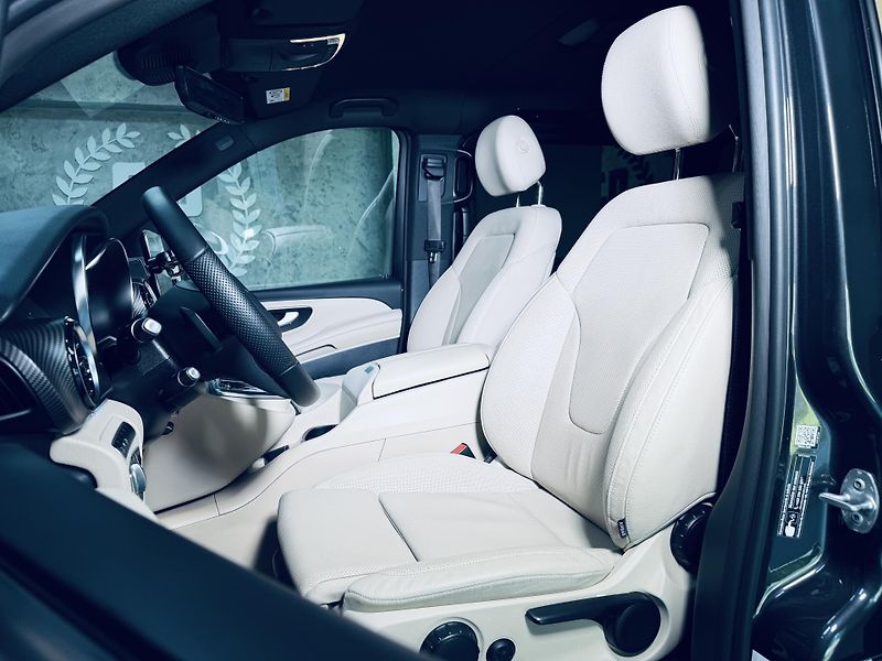 Mercedes-Benz Třídy V (2024) 300d*EXL*AMG*4M*NEZTOP*27.ZÁR - fotka 15 z 39