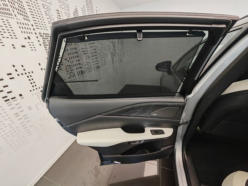 Lexus RX 500h 500h F Sport Special Edition - fotka 29 z 43