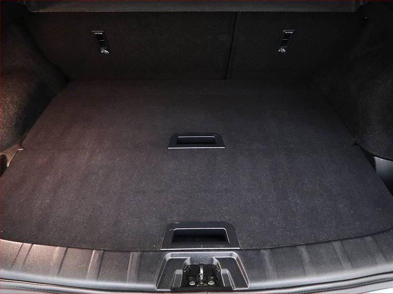 Nissan Qashqai (2017) 1.6 DIG-T, Serv.kniha - fotka 13 z 15