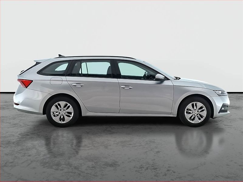 Škoda Octavia (2023) Ambition 2.0 TDI, ČR,1.maj - fotka 6 z 13