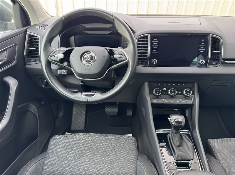 Škoda Karoq 2,0 TDI DSG STYLE DPH 1.maj ČR - fotka 26 z 50