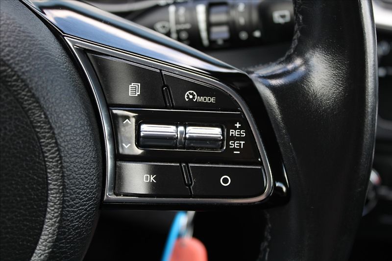 Kia Ceed 1,6 CRDi  NOVÉ V ČR,1.MAJ,DPH - fotka 16 z 25
