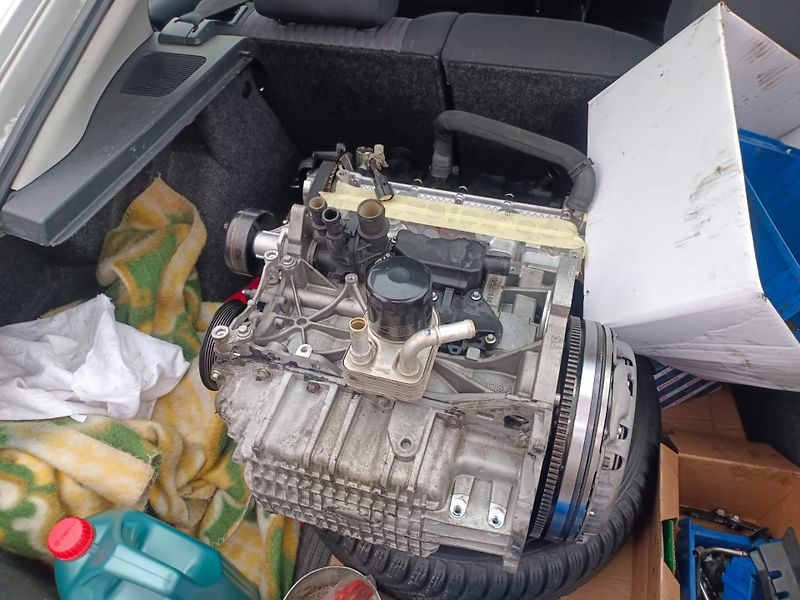 Ford S-MAX 1.5 i Navi Parkovací senzory  - fotka 37 z 37