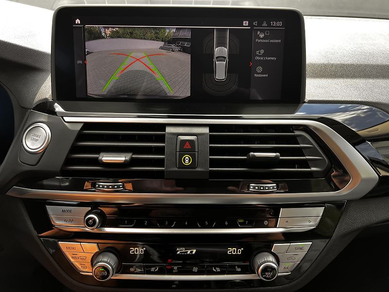 BMW X3 30e xDrive 1. majitel  - fotka 20 z 27