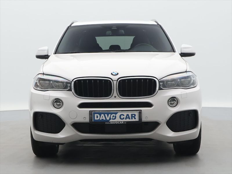 BMW X5 3,0 30d 190 kW CZ DPH xDrive - fotka 2 z 41