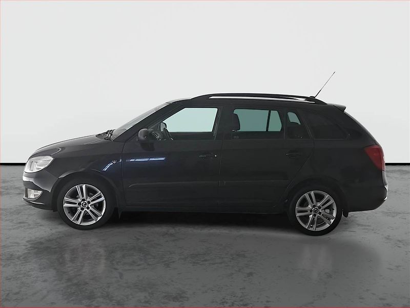 Škoda Fabia (2010) Elegance 1.2 TSI, Serv.kniha - fotka 3 z 19