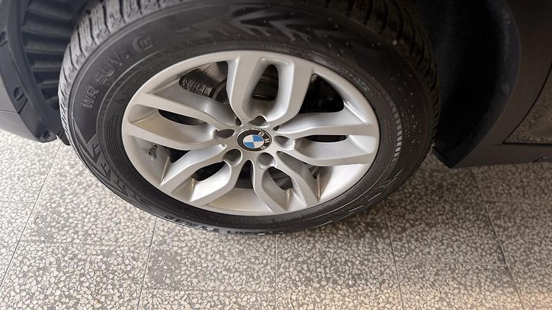BMW X3 (2017) 2.0DxDRIVE,ČR, VELMI ZACHOVALÝ - fotka 28 z 28