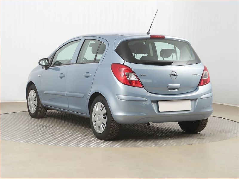 Opel Corsa (2007) 1.2, ČR,1.maj, po STK - fotka 4 z 14