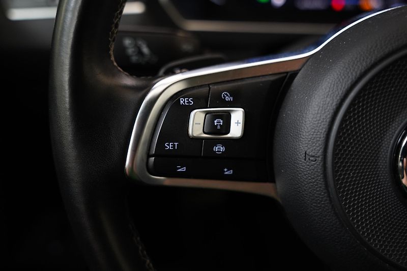 Volkswagen Tiguan Allspace - fotka 15 z 30