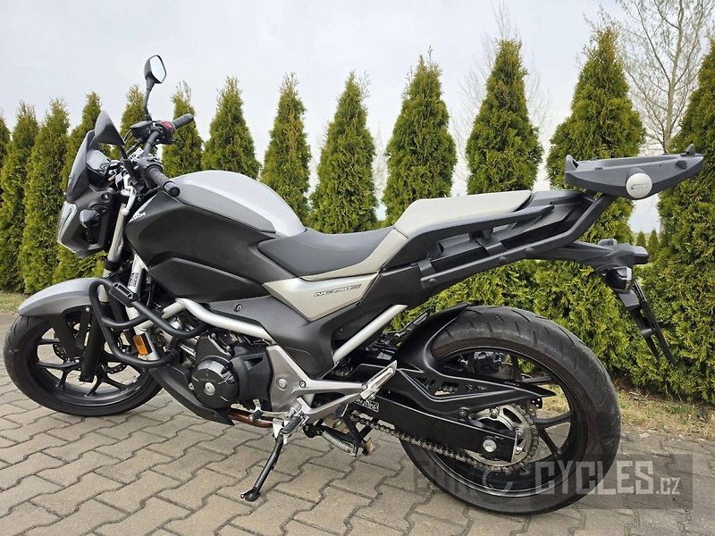 Honda NC 750 S ABS (2018) - fotka 12 z 17