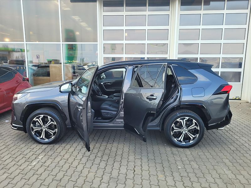 Toyota RAV4 (2025) PHEV - Executive JBL - fotka 14 z 16