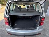 Volkswagen Touran (2008) 1.9 TDi, DUAL KLIMA, TAŽNÉ - náhled 25