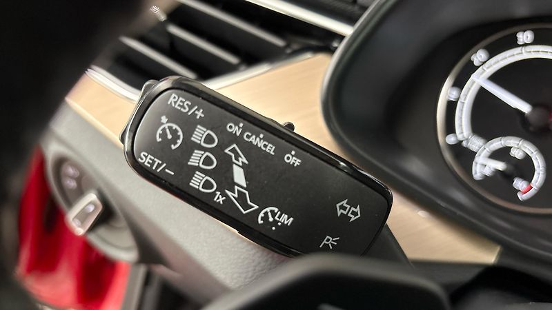 Škoda Scala 1.0 TSI DSG Style - fotka 14 z 25