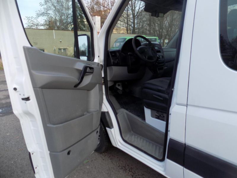 Mercedes-Benz Sprinter (2010) 2.2 95KW L2H1 6 MÍST - fotka 13 z 39