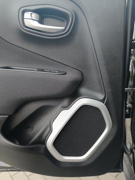 Jeep Renegade 1.6/81KW, ATMOSFÉRICKÝ MOTOR! - fotka 28 z 37