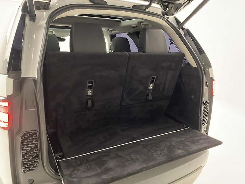 Land Rover Discovery TD6 HSE AWD AUT CZ  - fotka 32 z 44