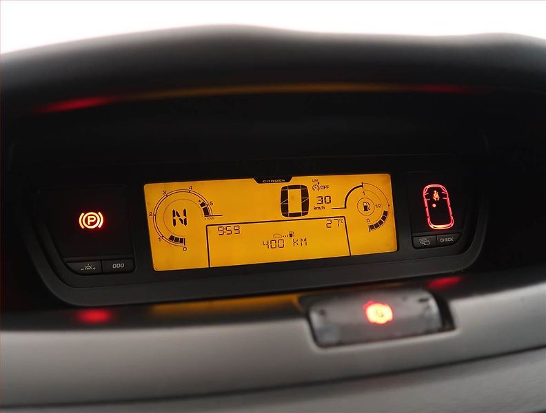 Citroën C4 Picasso (2007) 1.6 HDi, Automat, 7 míst - fotka 11 z 21