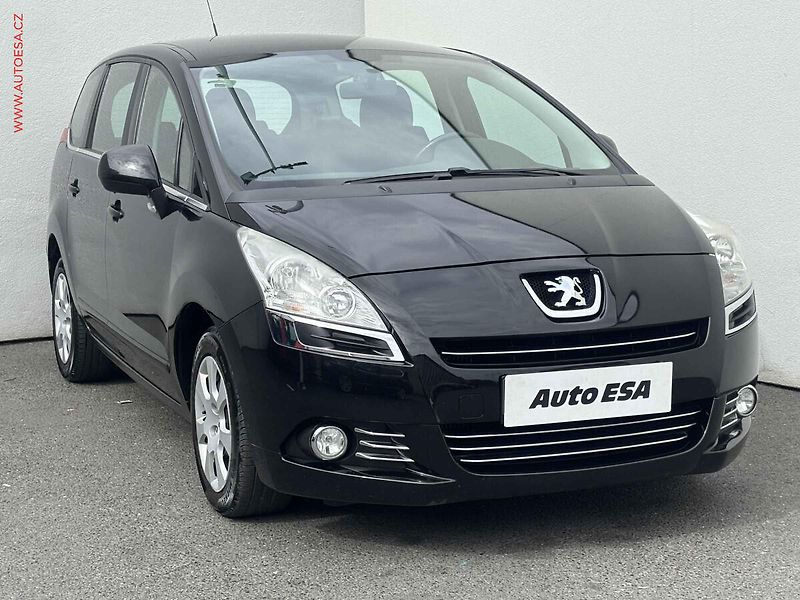 Peugeot 5008 (2011) 1.6 HDi, AC, tempo, park - fotografie inzerátu
