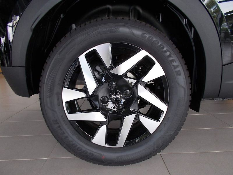 Opel Mokka (2026) Edition Hybrid 1.2 TURBO (107 - fotka 30 z 30