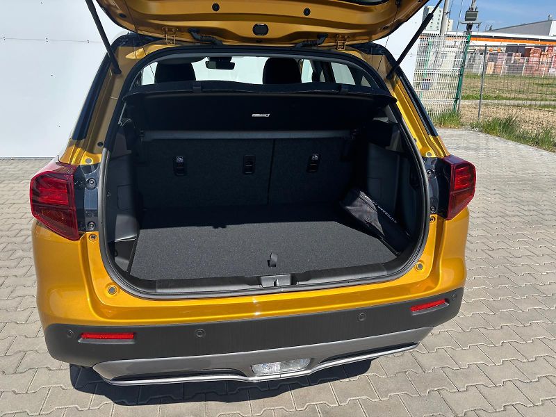 Suzuki Vitara 1,4 BoosterJet Premium - fotka 10 z 25