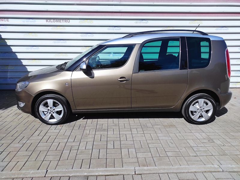 Škoda Roomster 1,2TSi 63kW,ČR,Tempomat,TZ - fotka 2 z 37