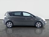 Toyota Corolla Verso (2007) 2.2 D-4D, 7 míst, nová STK - náhled 6