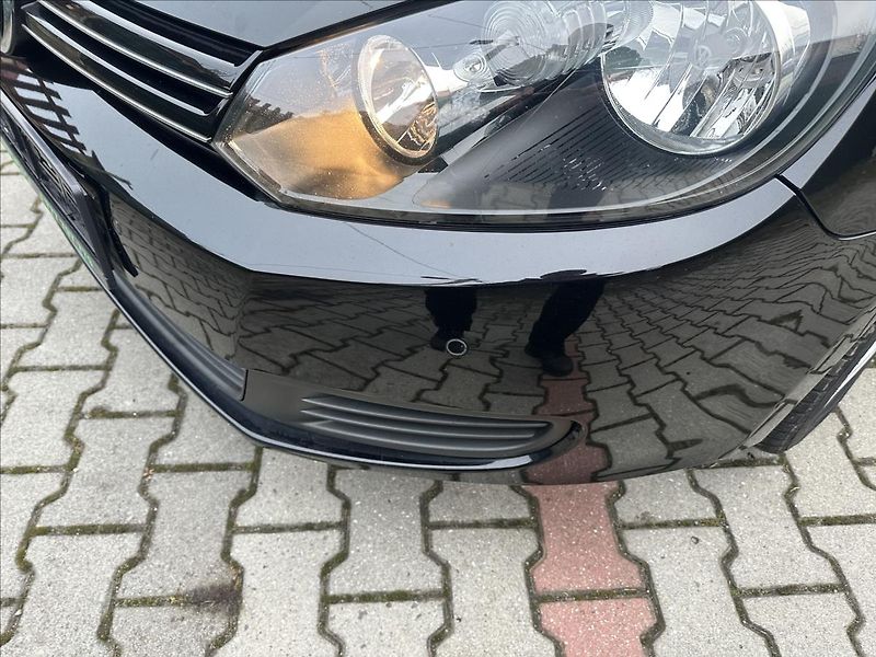 Volkswagen Golf 1,6 MPI - fotka 19 z 20