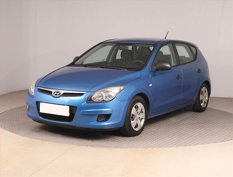 Hyundai i30 (2009) 1.4 CVVT, ČR,1.maj, po STK - fotka 2 z 14
