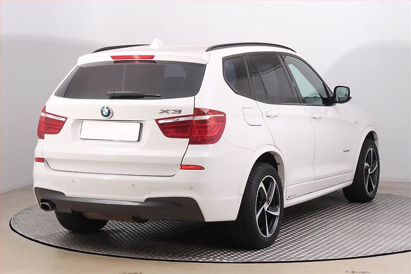 BMW X3 (2014) M Sport xDrive20d, 4X4 - fotka 5 z 21