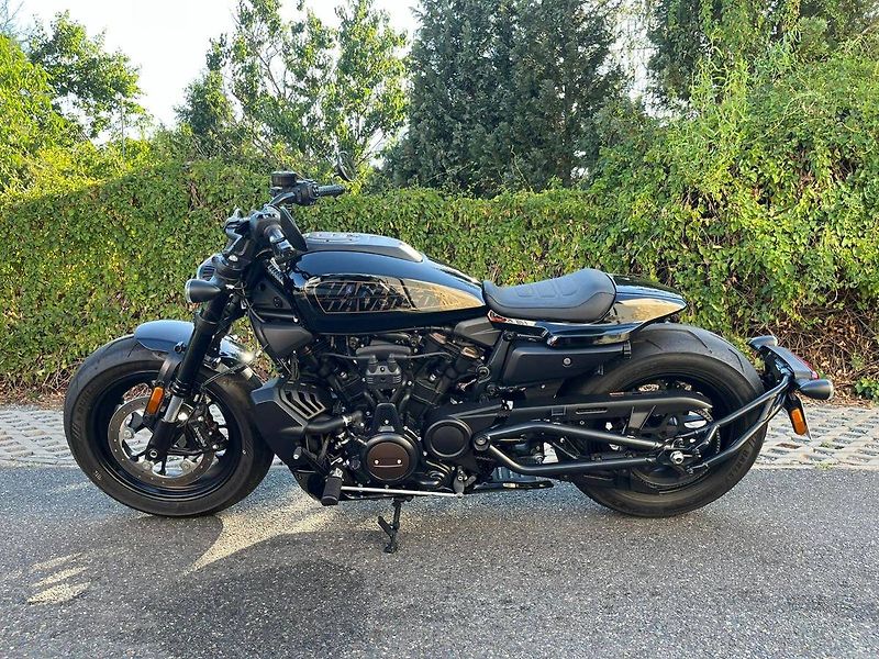 Harley-Davidson (2022) RH 1250S Sportster S - fotka 6 z 12