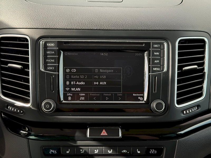 Volkswagen Sharan (2017) 2.0 TDI 135 kW DSG 4x4 - fotka 18 z 23