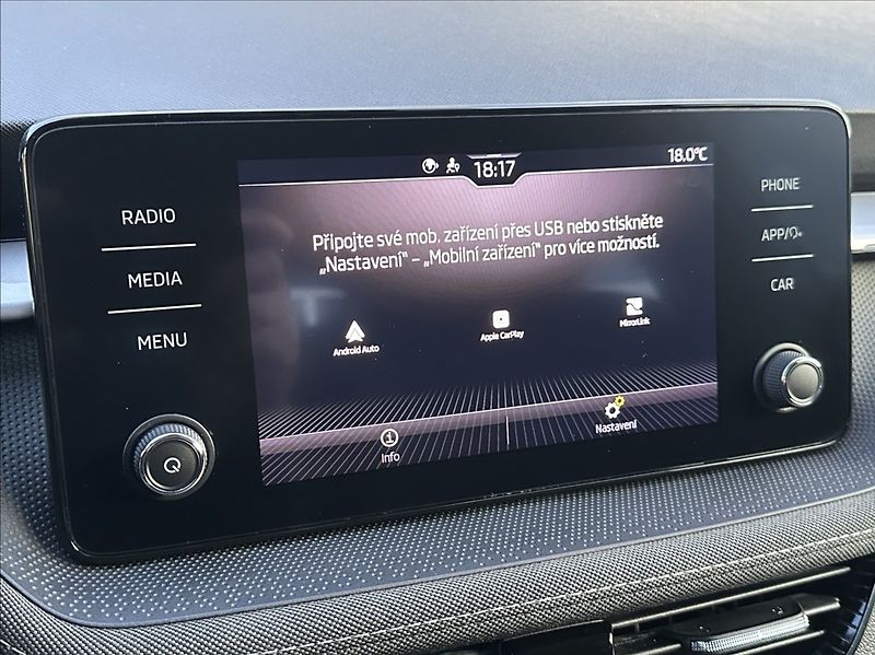 Škoda Fabia 1,0 TSI 110PS  Style DSG - fotka 33 z 53